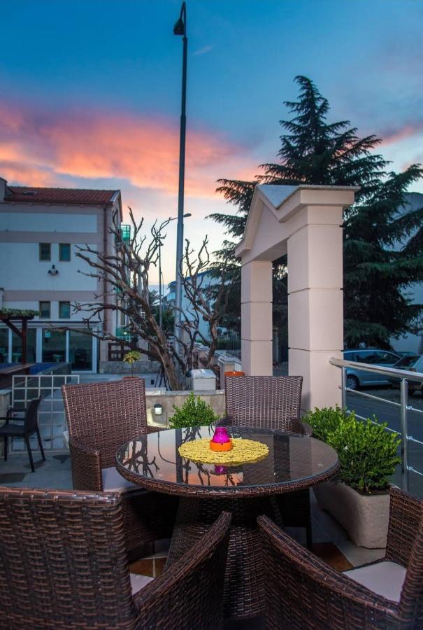 Swiss Holiday Budva Exterior foto